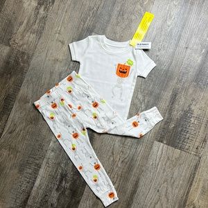 New with tags Old Navy pajamas size 2, Unisex